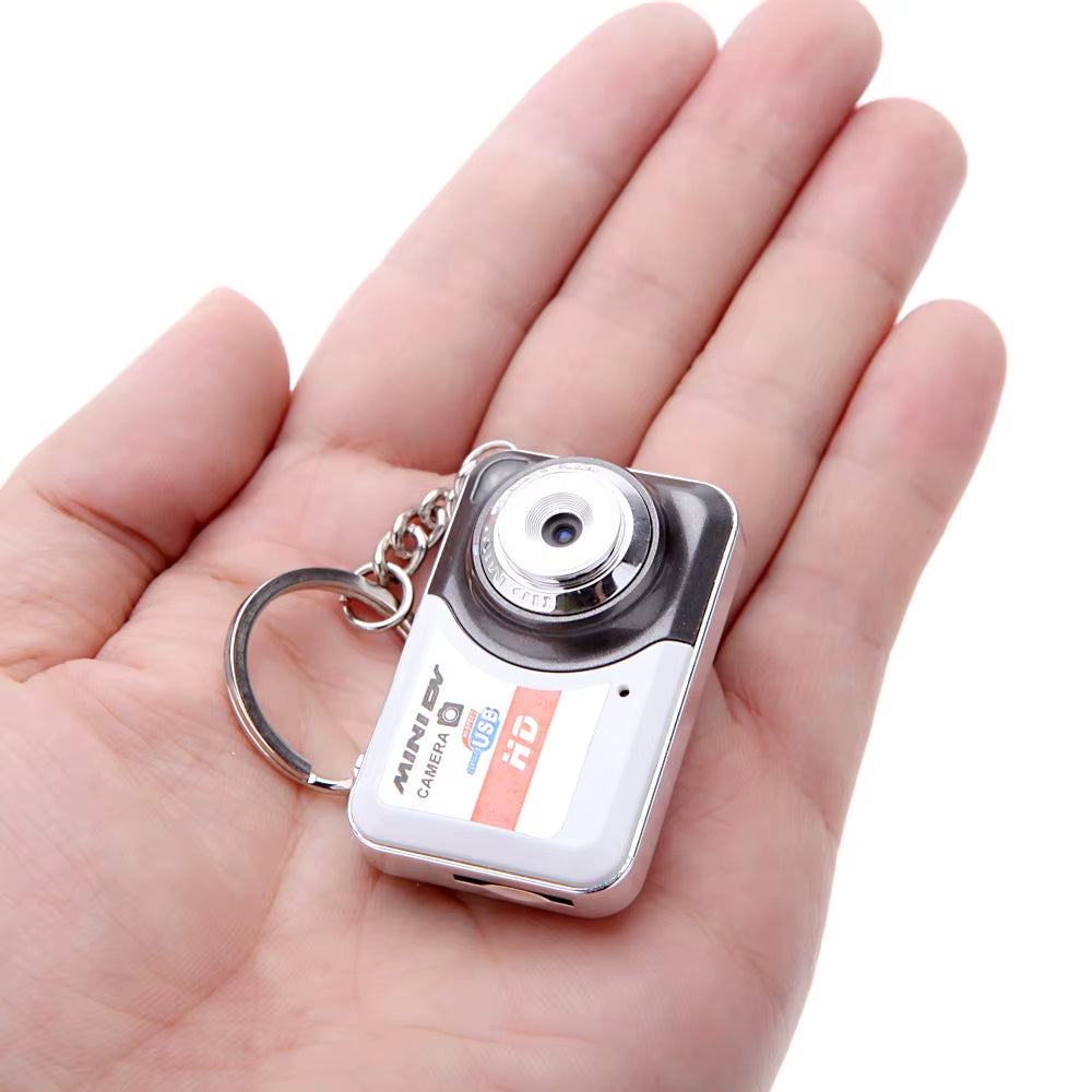 X6 Mini Camera Portable Ultra Mini High Denifition Digital Camera Mini DV Support 32GB TF Card with Mic Gifts for Kids